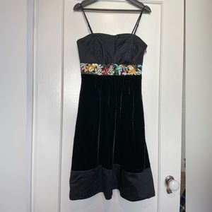 •Floreat• Black velvet dress